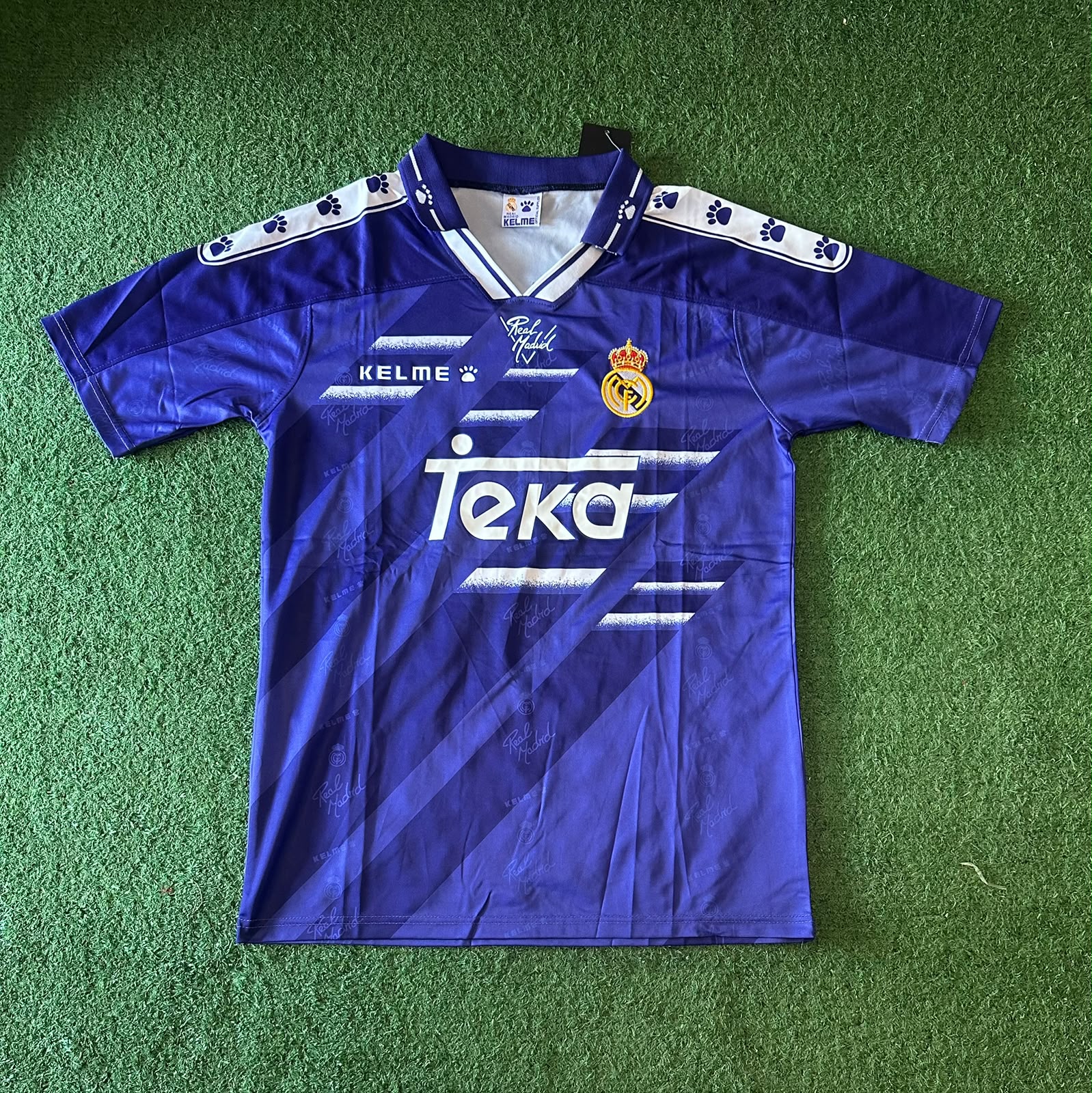 Camiseta retro Real Madrid 1994–1996 · suplente violeta · Teka